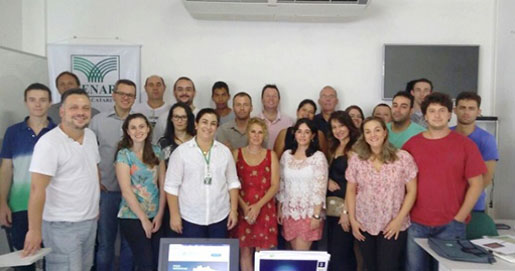 Participantes durante a aula inaugural no polo de São José